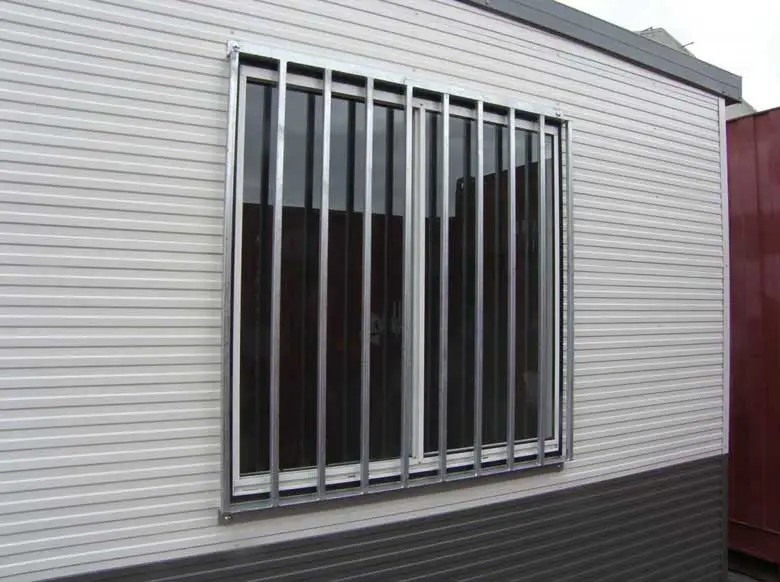 20 ft and 40 ft Change Room Container – Lockers, Electrical Fitout, Security Window - Image 2