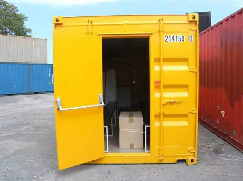 20 ft and 40 ft Lunchroom Container – Insulated Portable Crib Hut with Kitchenette - Image 3