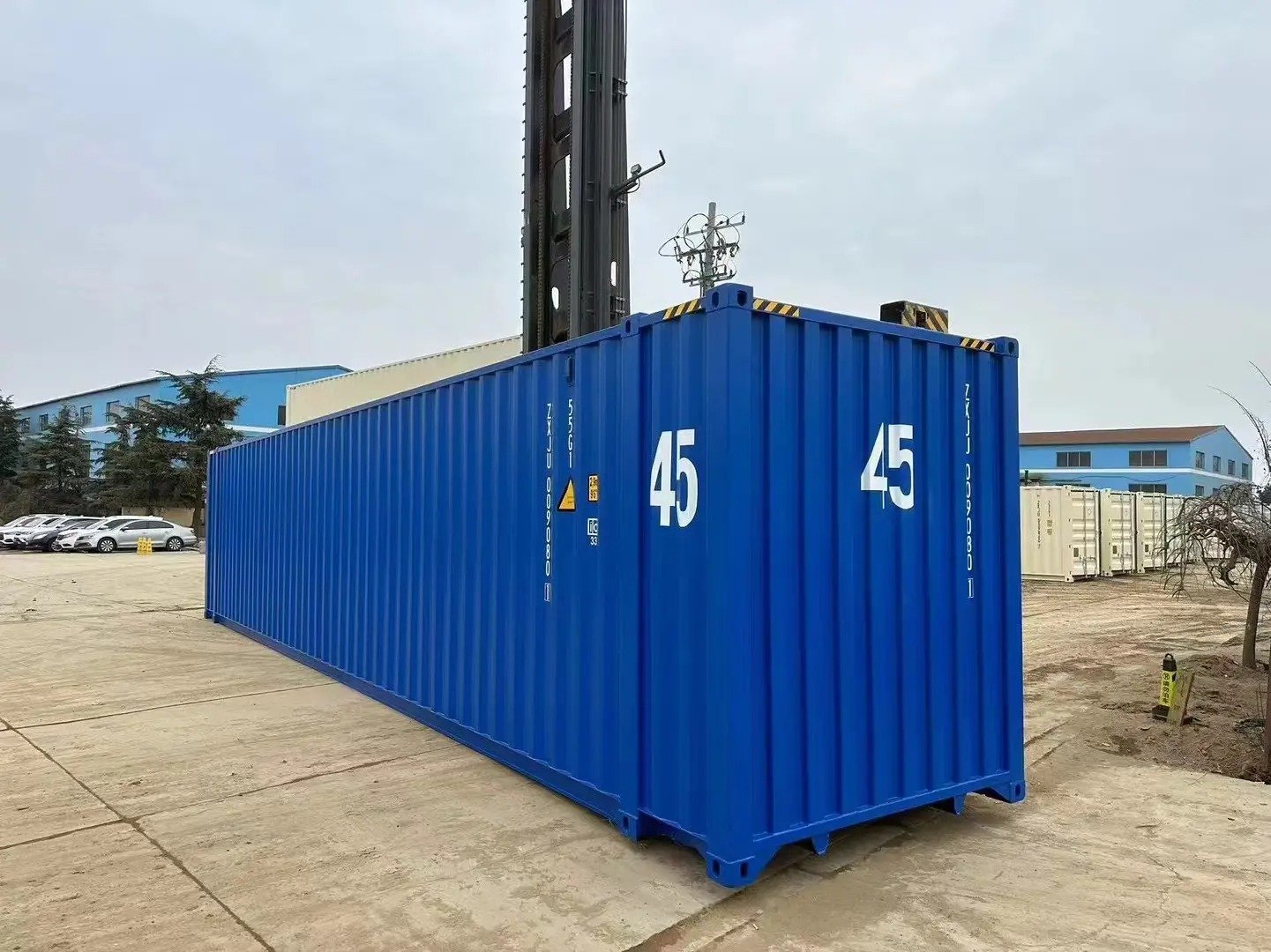 45 ft High Cube Shipping Container – 37.4 cbm Capacity