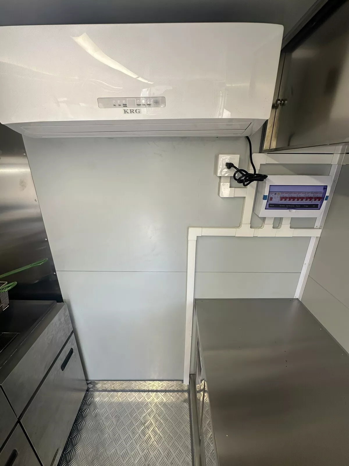 New 14ft Fully Equipped Food Trailer – Multiple Colors Available - Image 7