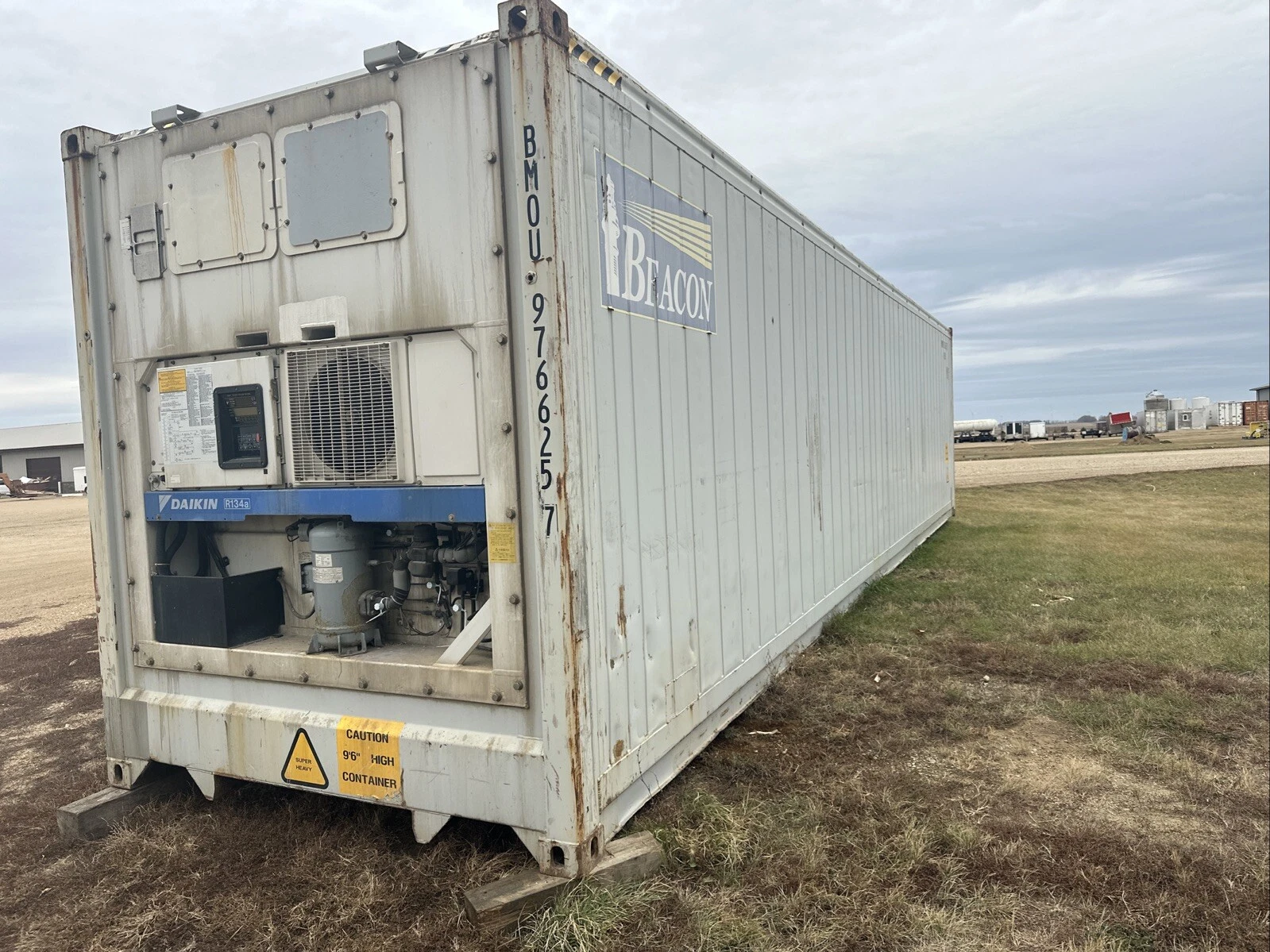 Daikin 40ft Refrigerated Shipping Container – Used - Image 3