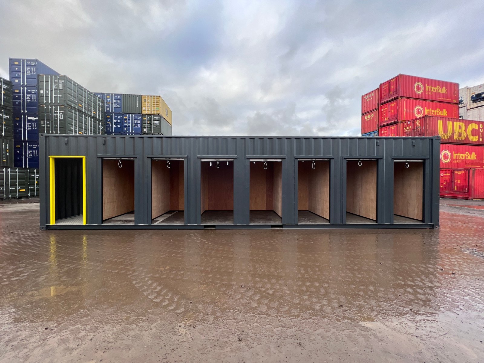 40ft High Cube Container with Multi-Store Mezzanine Configuration – 7 Bay Self Storage - Image 4