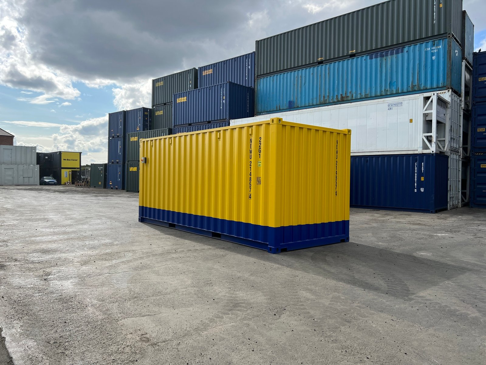 20ft One Trip Modified Container with Electrical Installation and LED Lighting - Image 3